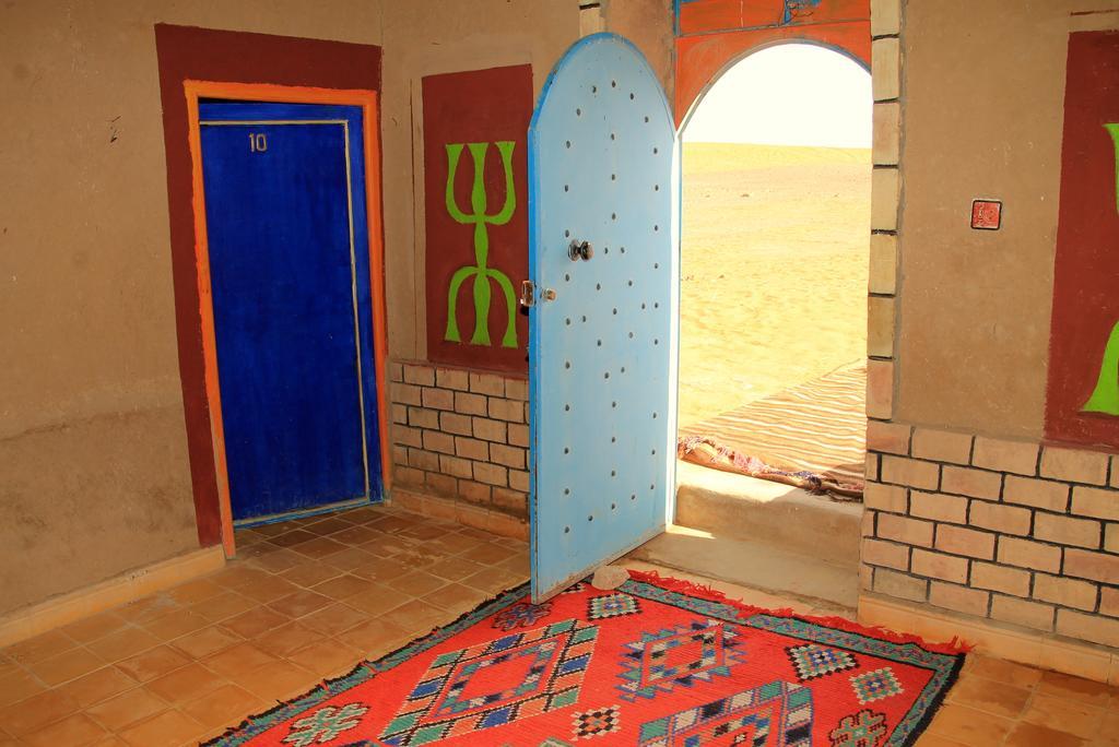 La Gazelle Bleue Merzouga Exterior foto