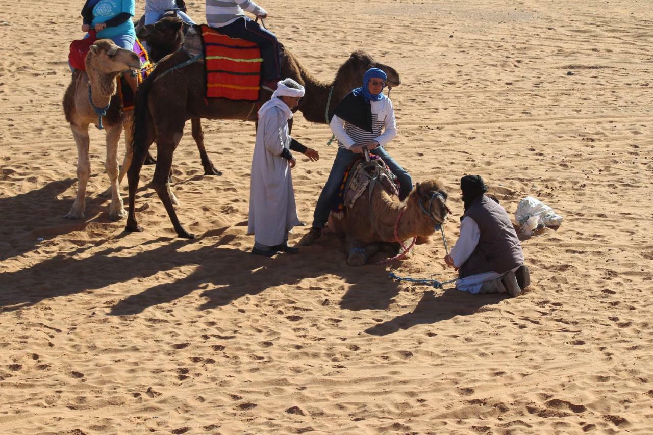 La Gazelle Bleue Merzouga Exterior foto